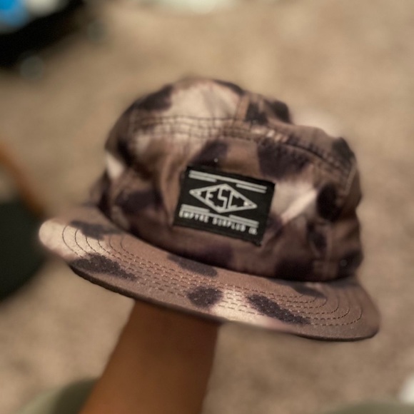 $10 HATS UNISEX - Picture 12 of 15